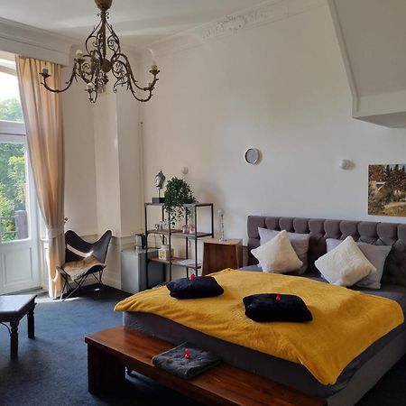 Bbdestaete Bed and Breakfast Roermond Exteriör bild